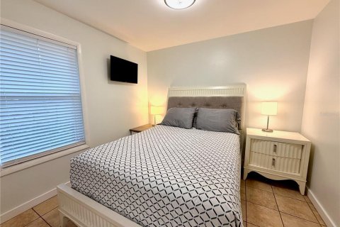 Casa en venta en Salt Springs, Florida, 2 dormitorios, 62.43 m2 № 2214390 - foto 28