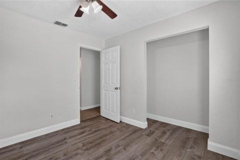 Villa ou maison à vendre à Seminole, Floride: 3 chambres, 98.1 m2 № 2405079 - photo 16