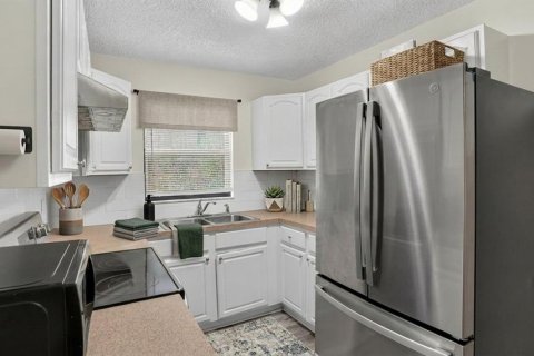 Villa ou maison à vendre à Seminole, Floride: 3 chambres, 98.1 m2 № 2405079 - photo 10