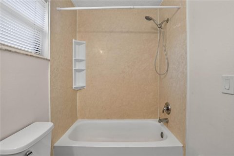 Villa ou maison à vendre à Seminole, Floride: 3 chambres, 98.1 m2 № 2405079 - photo 14