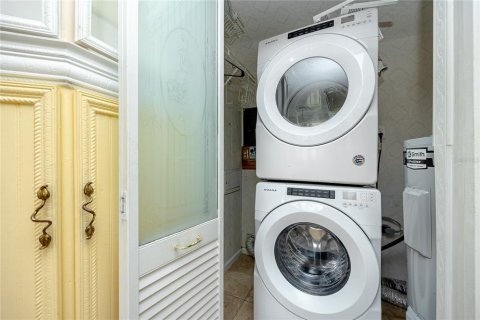 Casa en venta en Saint Petersburg, Florida, 2 dormitorios, 118.64 m2 № 2312571 - foto 23