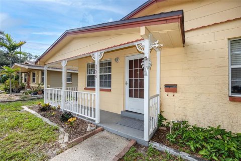 Casa en venta en Saint Petersburg, Florida, 2 dormitorios, 118.64 m2 № 2312571 - foto 4