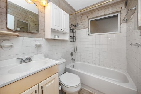 Casa en venta en Saint Petersburg, Florida, 2 dormitorios, 118.64 m2 № 2312571 - foto 26