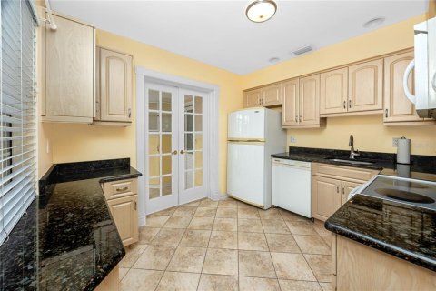 Casa en venta en Saint Petersburg, Florida, 2 dormitorios, 118.64 m2 № 2312571 - foto 10