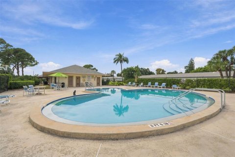 Condo in Seminole, Florida, 1 bedroom  № 2379587 - photo 15