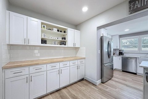 Casa en venta en Kenneth City, Florida, 2 dormitorios, 112.13 m2 № 1910696 - foto 13