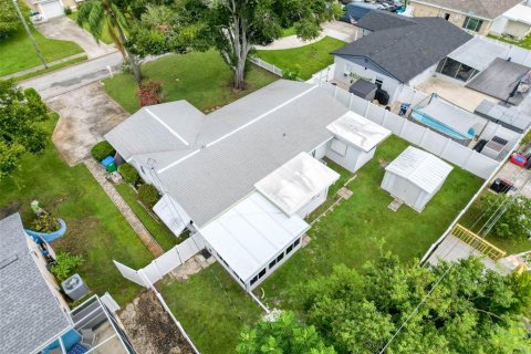 Casa en venta en Kenneth City, Florida, 2 dormitorios, 112.13 m2 № 1910696 - foto 3