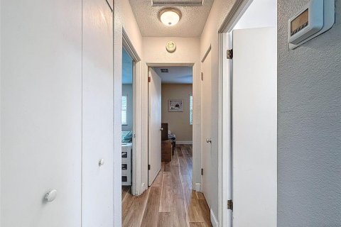 Casa en venta en Kenneth City, Florida, 2 dormitorios, 112.13 m2 № 1910696 - foto 22