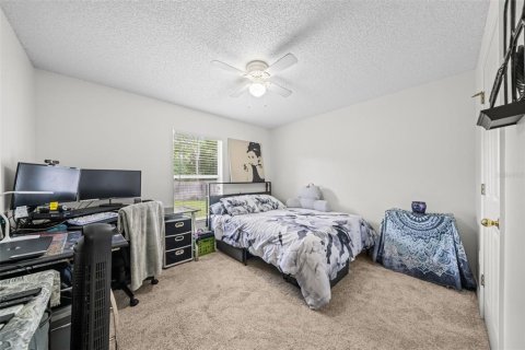 House in Palm Bay, Florida 3 bedrooms, 172.61 sq.m. № 2113595 - photo 24