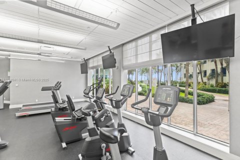 Снять в аренду кондоминиум в Холливуд, Флорида 1 спальня, 75.44м2, № 1955763 - фото 25