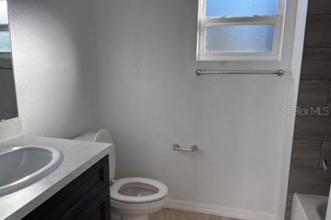 House in Waverly, Florida 3 bedrooms, 107.26 sq.m. № 1378333 - photo 9