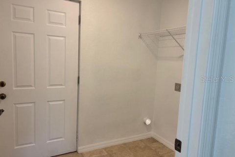 House in Waverly, Florida 3 bedrooms, 107.26 sq.m. № 1378333 - photo 17