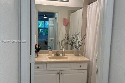 Condominio en venta en Doral, Florida, 2 dormitorios, 115.2 m2 № 1982259 - foto 13