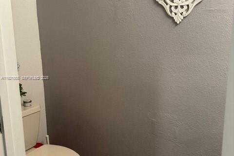 Condominio en venta en Doral, Florida, 2 dormitorios, 115.2 m2 № 1982259 - foto 9