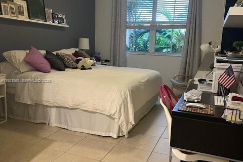 Condominio en venta en Doral, Florida, 2 dormitorios, 115.2 m2 № 1982259 - foto 12