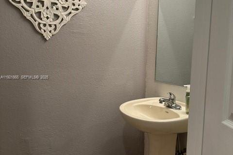 Condominio en venta en Doral, Florida, 2 dormitorios, 115.2 m2 № 1982259 - foto 8