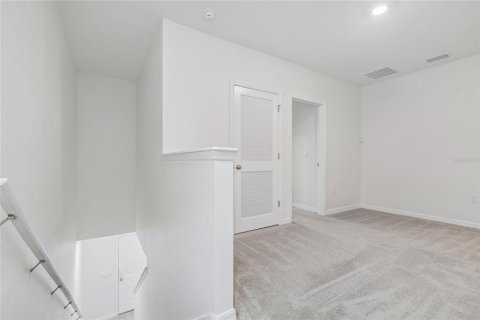 Casa en venta en Odessa, Florida, 5 dormitorios, 227.33 m2 № 2258465 - foto 28