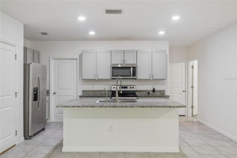 Casa en venta en Odessa, Florida, 5 dormitorios, 227.33 m2 № 2258465 - foto 11