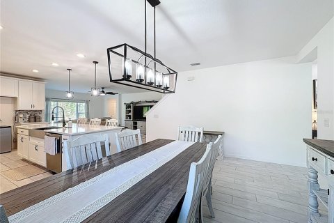 Villa ou maison à vendre à Davenport, Floride: 5 chambres, 299.05 m2 № 1717026 - photo 7
