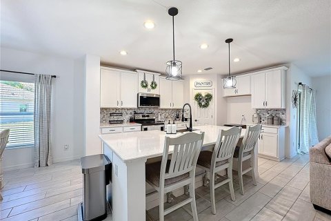 Villa ou maison à vendre à Davenport, Floride: 5 chambres, 299.05 m2 № 1717026 - photo 10
