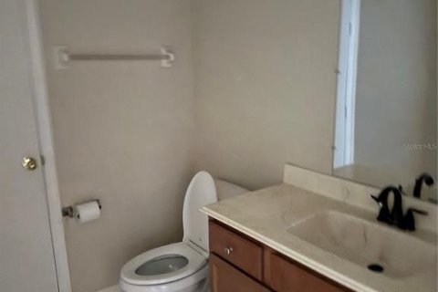Condo in Sanford, Florida, 3 bedrooms  № 1908500 - photo 10
