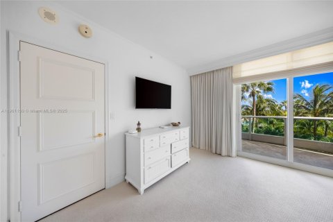 Condo in Aventura, Florida, 2 bedrooms  № 1953695 - photo 19