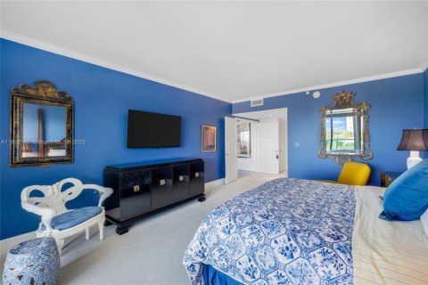 Condo in Aventura, Florida, 2 bedrooms  № 1953695 - photo 13