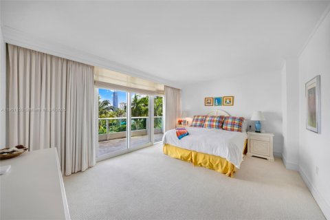 Condo in Aventura, Florida, 2 bedrooms  № 1953695 - photo 18