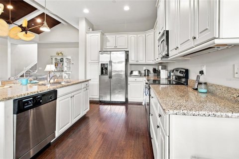 Condominio en venta en Bradenton, Florida, 3 dormitorios, 258.27 m2 № 2316617 - foto 18