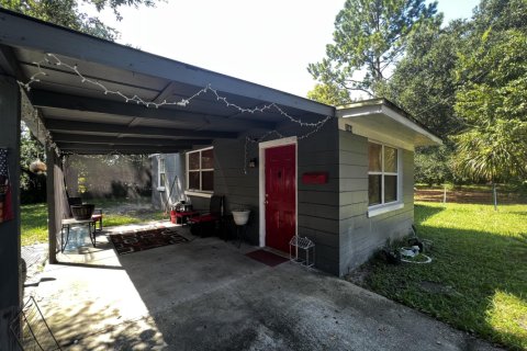 Commercial property in Jacksonville, Florida 2 bedrooms, 69.86 sq.m. № 770861 - photo 1