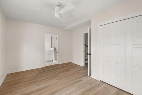 Touwnhouse à vendre à Orlando, Floride: 3 chambres, 202.62 m2 № 2107640 - photo 24