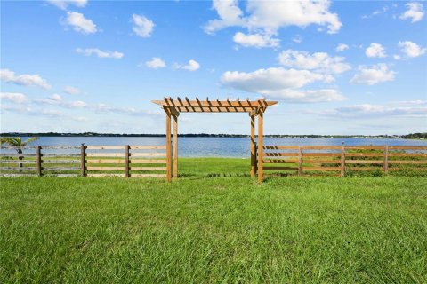 Casa en venta en Eagle Lake, Florida, 6 dormitorios, 364.18 m2 № 2424064 - foto 4