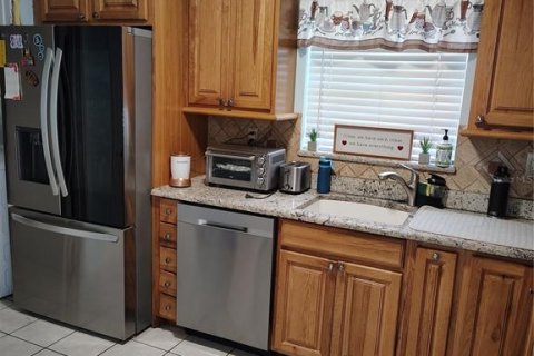 House in Seminole, Florida 3 bedrooms, 102.56 sq.m. № 1580086 - photo 7
