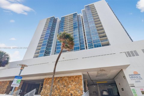 Condominio en venta en Miami Beach, Florida, 2 dormitorios, 104.24 m2 № 2049309 - foto 20