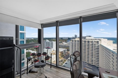 Condominio en venta en Miami Beach, Florida, 2 dormitorios, 104.24 m2 № 2049309 - foto 8