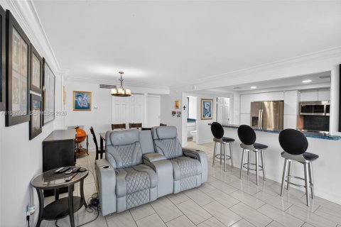 Condominio en venta en Miami Beach, Florida, 2 dormitorios, 104.24 m2 № 2049309 - foto 5