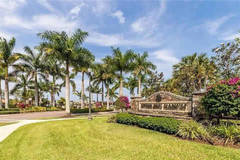 House in Davie, Florida 4 bedrooms, 368.54 sq.m. № 2176056 - photo 2