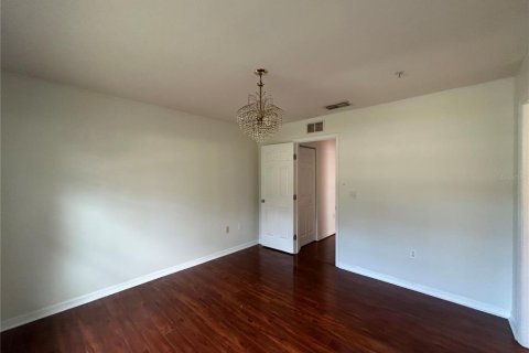 Apartamento en alquiler en Gainesville, Florida, 3 dormitorios, 131.92 m2 № 1901643 - foto 12