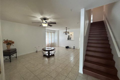 Apartamento en alquiler en Gainesville, Florida, 3 dormitorios, 131.92 m2 № 1901643 - foto 8