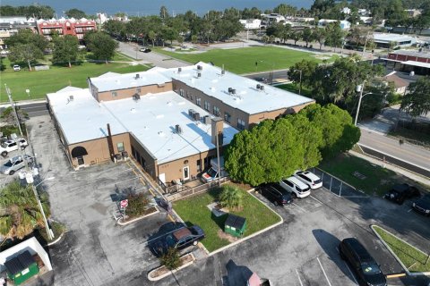 Immobilier commercial à vendre à Eustis, Floride: 9 chambres, 2009.1 m2 № 1915272 - photo 7