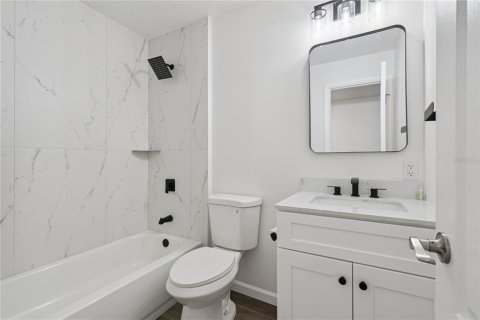 Casa en venta en Leesburg, Florida, 3 dormitorios, 140 m2 № 2157029 - foto 19