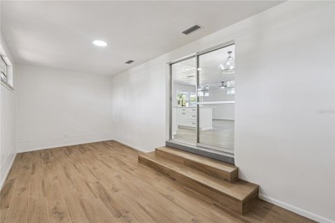 Casa en venta en Leesburg, Florida, 3 dormitorios, 140 m2 № 2157029 - foto 23