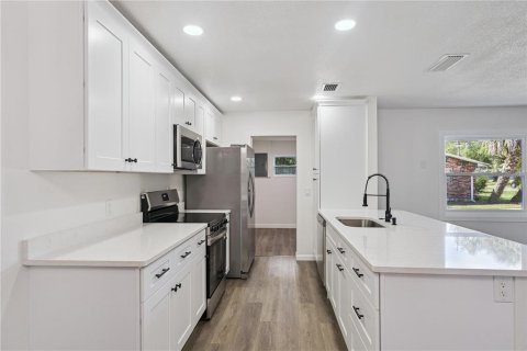Casa en venta en Leesburg, Florida, 3 dormitorios, 140 m2 № 2157029 - foto 10