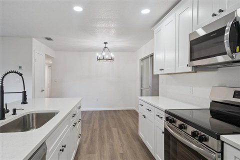 Casa en venta en Leesburg, Florida, 3 dormitorios, 140 m2 № 2157029 - foto 9