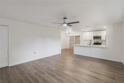 Casa en venta en Leesburg, Florida, 3 dormitorios, 140 m2 № 2157029 - foto 6