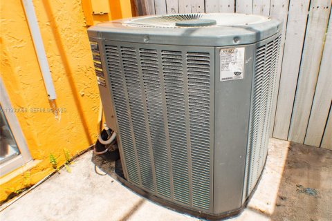 Снять в аренду кондоминиум в Хомстед, Флорида 2 спальни, 100.71м2, № 2035090 - фото 16