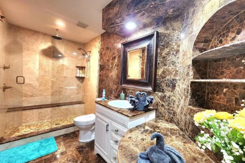 Купить виллу или дом в Тампа, Флорида 10 комнат, 172.52м2, № 2425877 - фото 21