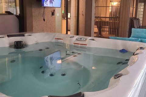 Купить виллу или дом в Тампа, Флорида 10 комнат, 172.52м2, № 2425877 - фото 25