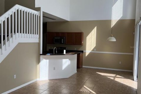 Villa ou maison à louer à Kissimmee, Floride: 6 chambres, 248.89 m2 № 2280581 - photo 8