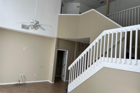 Villa ou maison à louer à Kissimmee, Floride: 6 chambres, 248.89 m2 № 2280581 - photo 9